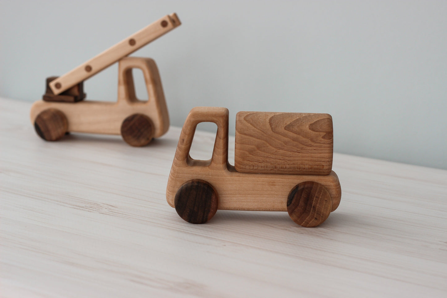 Wooden car Truck toys Mini Vehicles